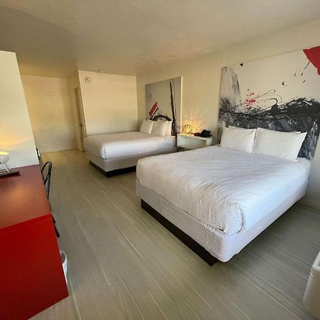 Newly Room In Cozy Hotel With Super Location To The Parks キシミー エクステリア 写真